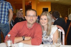 f_3261120